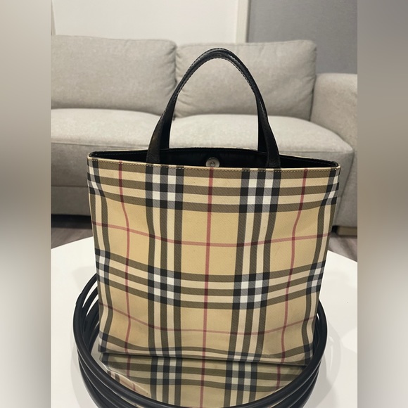 Burberry Tote - Picture 7 of 14